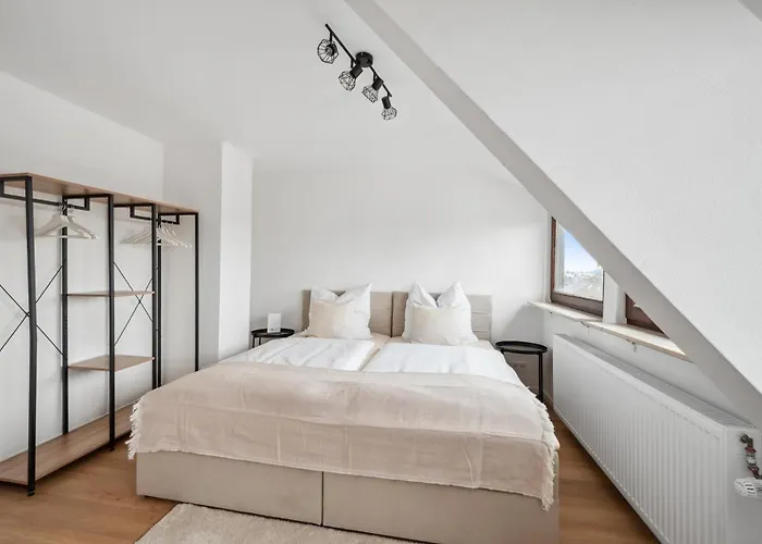 Malu Rooms - Top Lage, Kostenloser Parkplatz, Klima, Netflix, 24H Checkin
